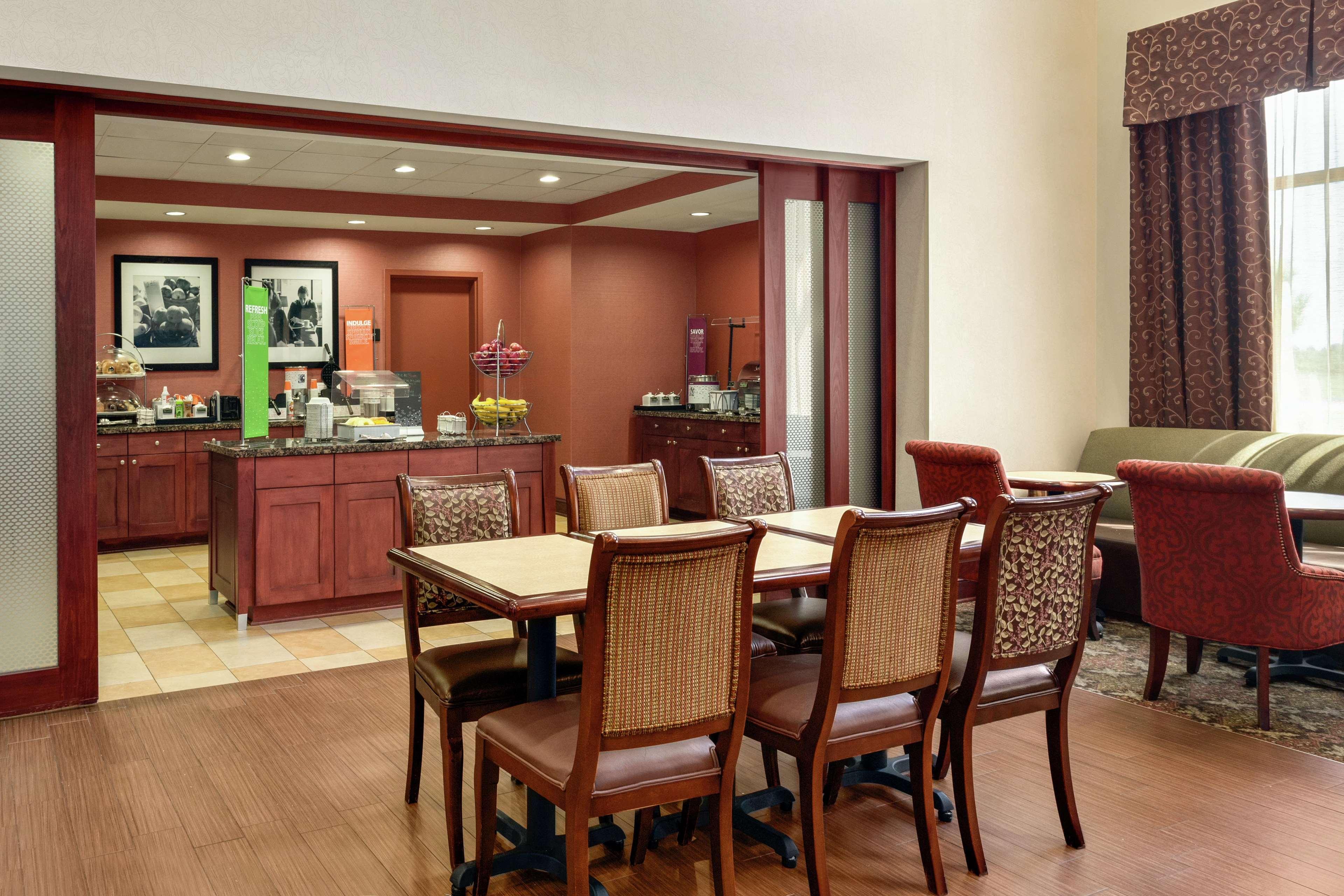 Hampton Inn & Suites Prattville Bagian luar foto