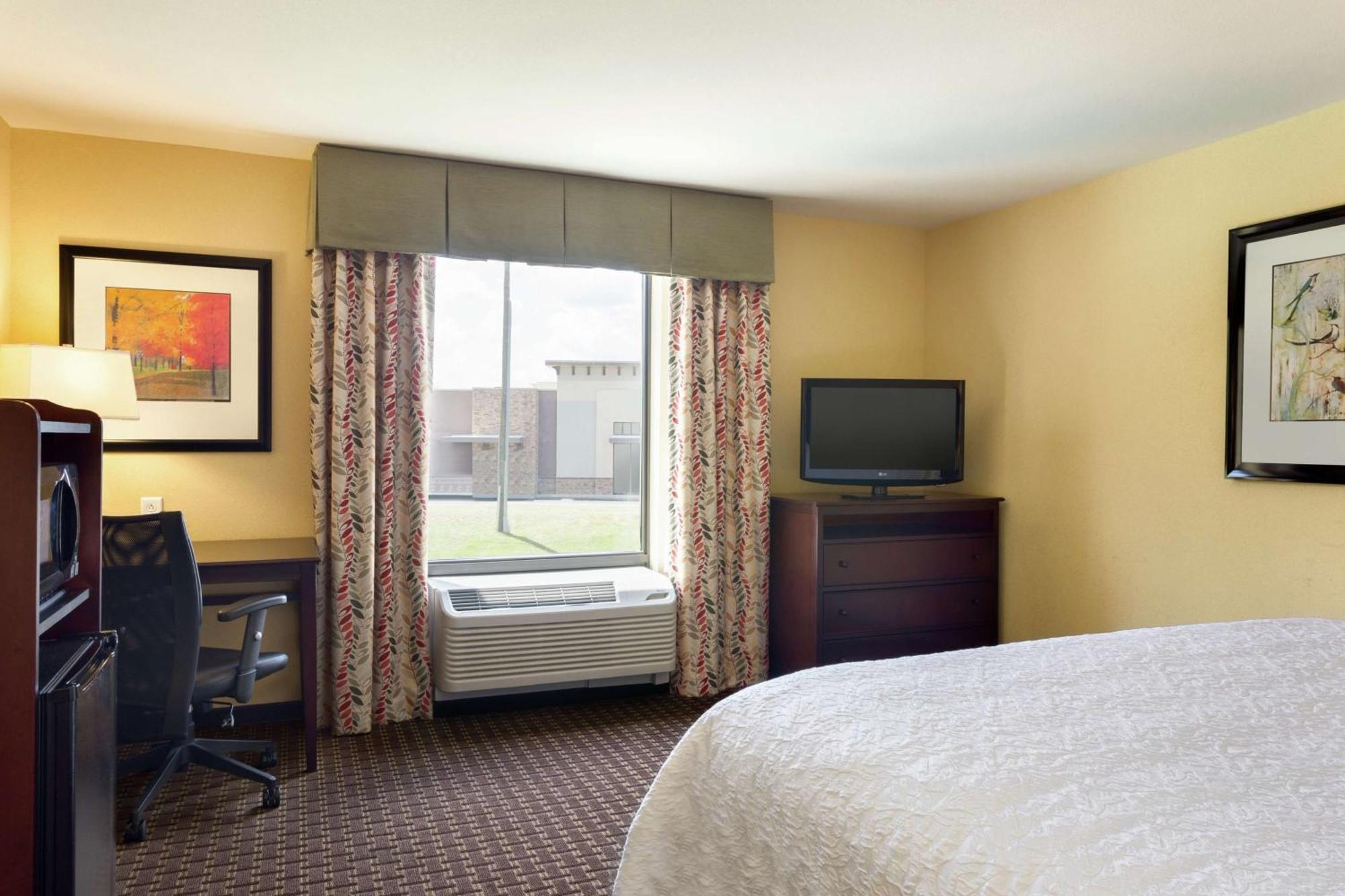 Hampton Inn & Suites Prattville Bagian luar foto
