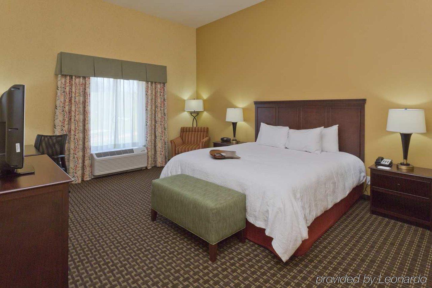 Hampton Inn & Suites Prattville Bagian luar foto